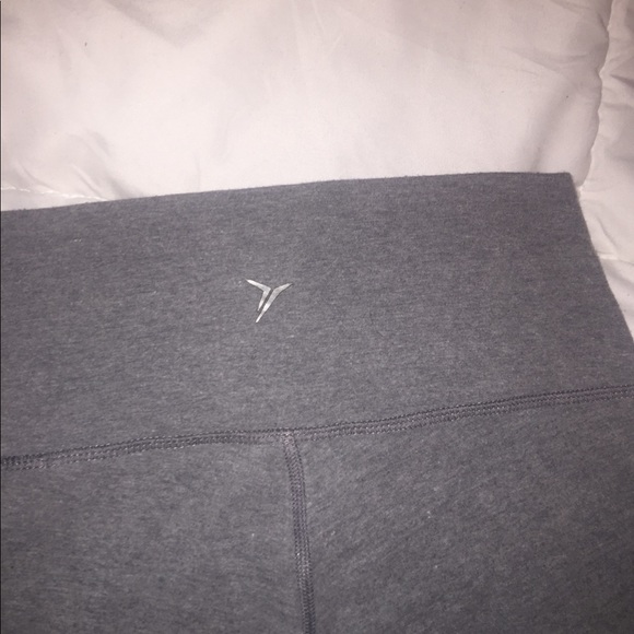 Gray Capri exercise leggings - Picture 5 of 5